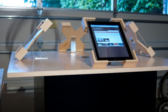 loudtech-iPad-pedestal-1